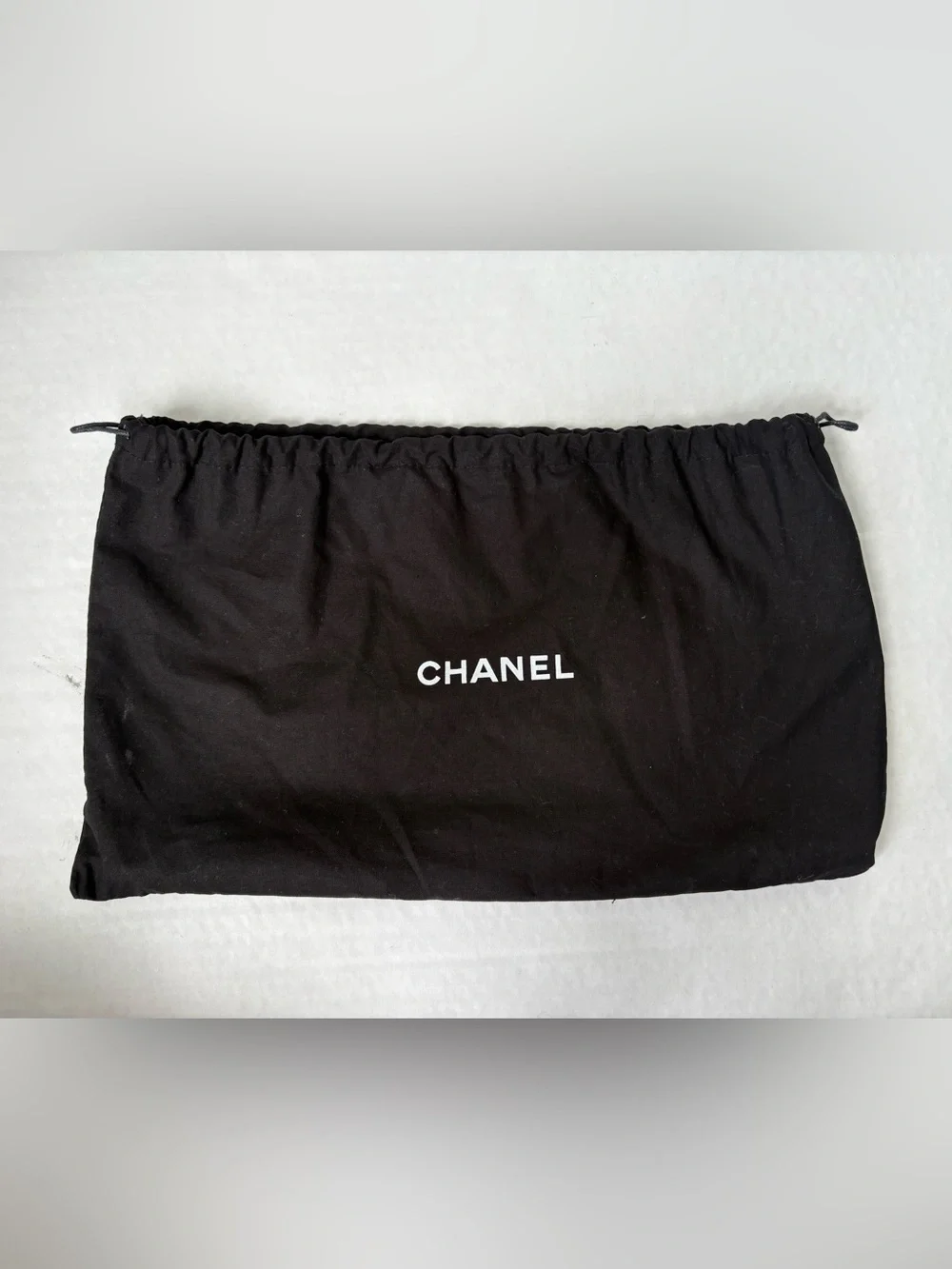 CHANEL Black Quilted Leather Flap Shoulder Crossbody Bag Gold Chain CC Turnlock